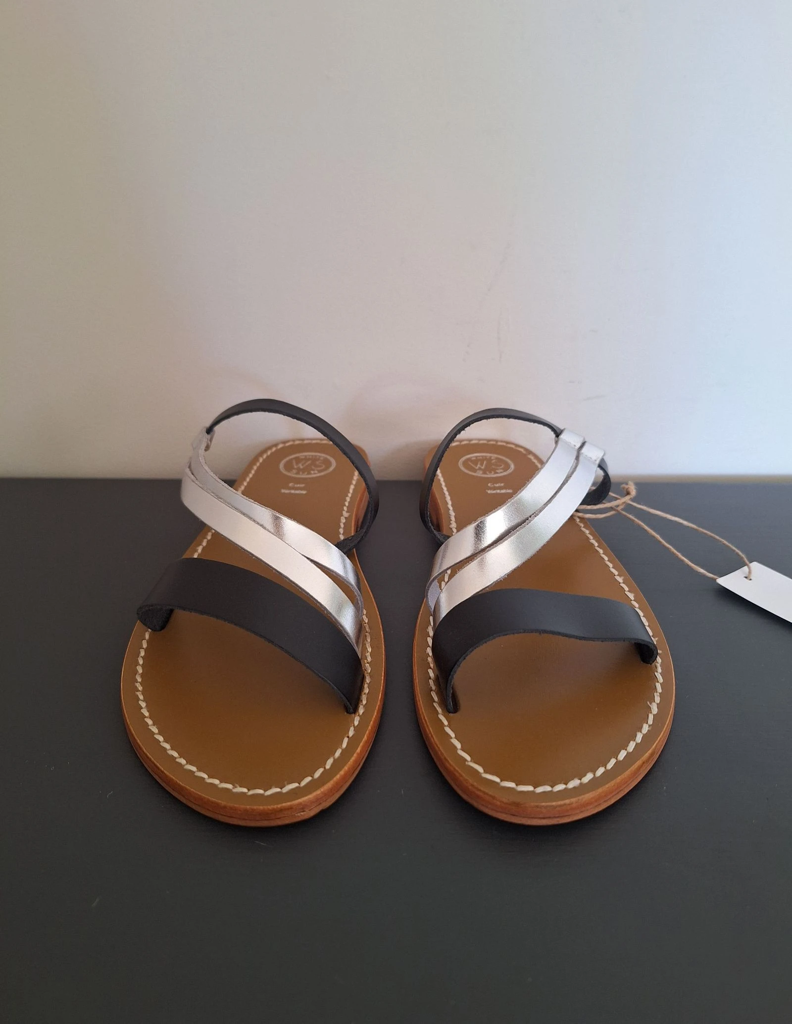 Slippery de couro preto com prata White Sun tamanho 38 – photo 2